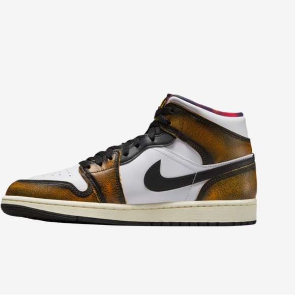 Nike Jordan Mid SE - Picture 3 of 5